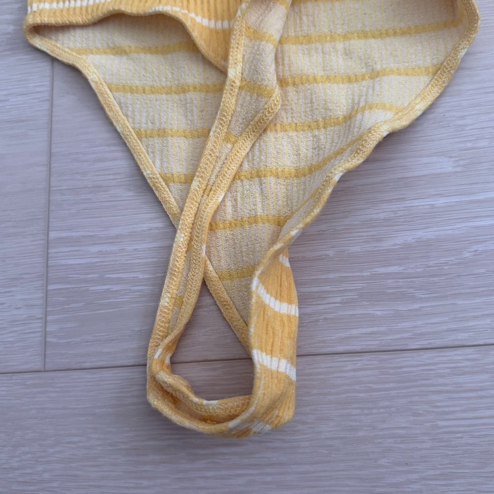 Urban Outfitters Yellow and White Striped Bodysuit - Picture 9 of 11